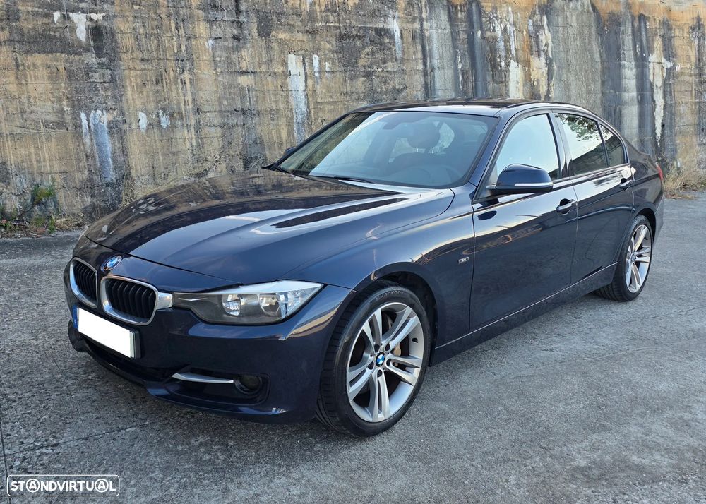 BMW 335 i Aut. Sport Line - 1