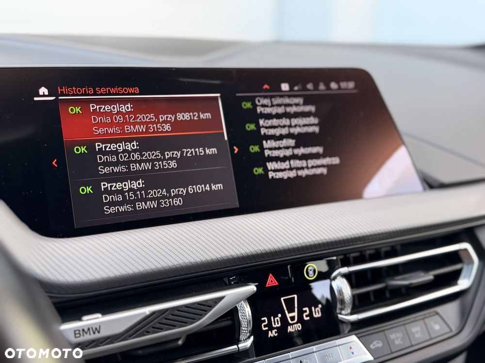 BMW Seria 1 - 32