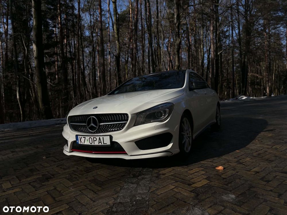 Mercedes-Benz CLA 250 4-Matic - 2