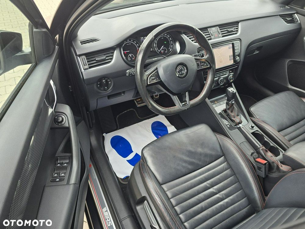 Skoda Octavia 2.0 TDI RS Challenge DSG - 8