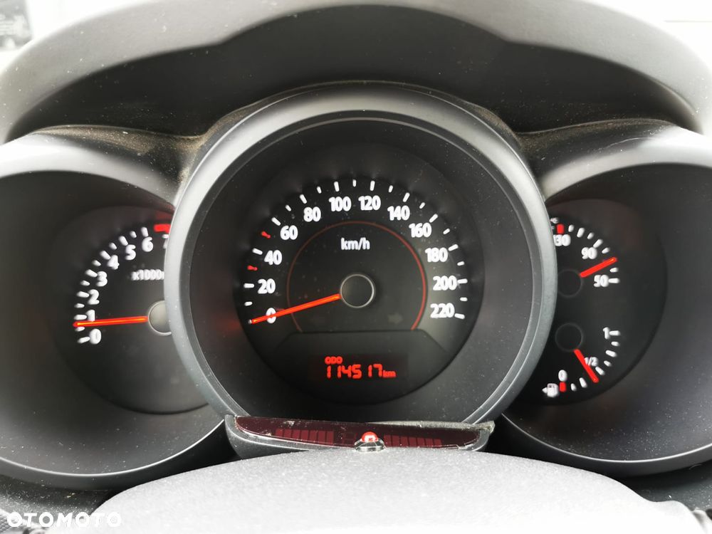 Kia Soul 1.6 L - 13