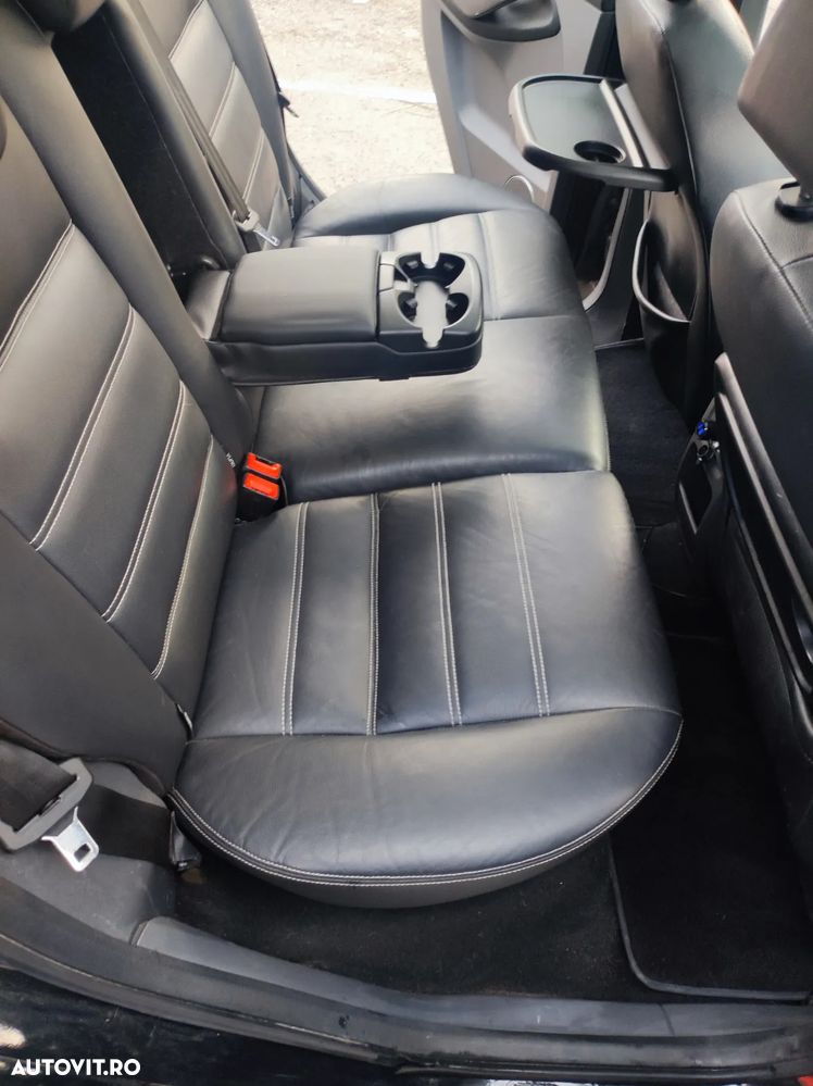 Ford Kuga 2.0 TDCi 4WD Powershift Titanium - 15