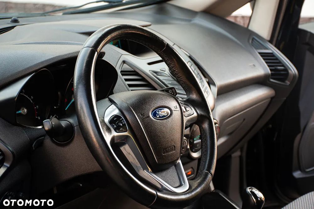 Ford EcoSport 1.0 EcoBoost TITANIUM - 23