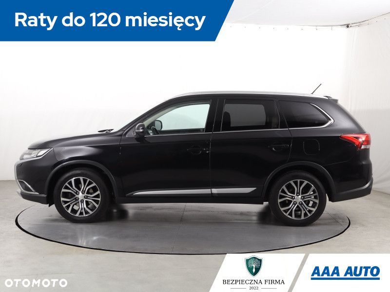 Mitsubishi Outlander - 3