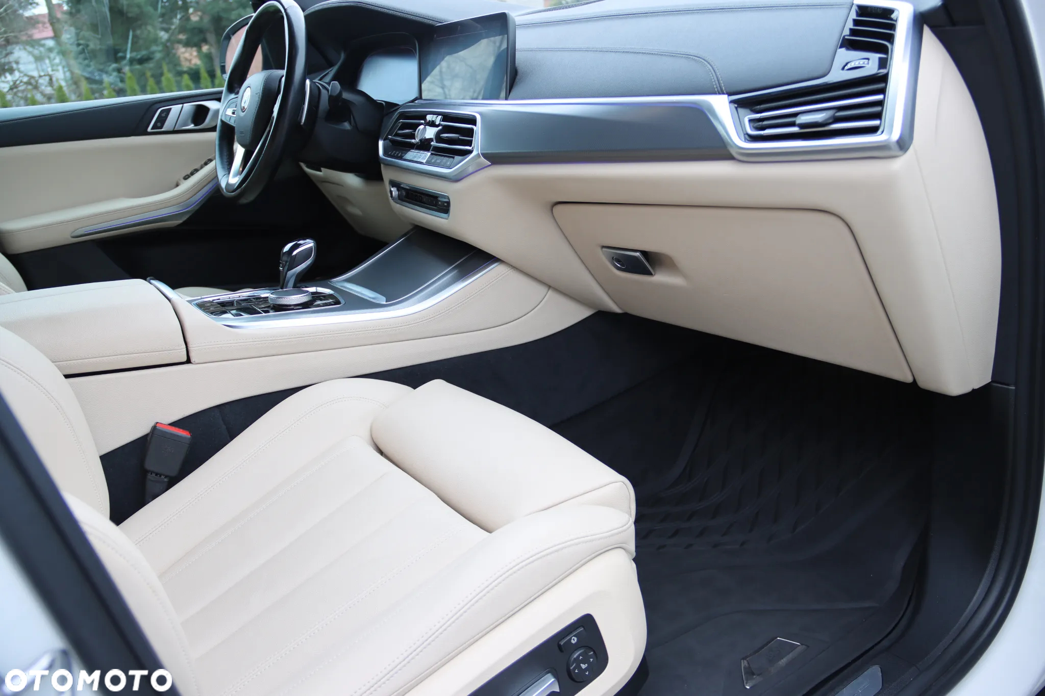 BMW X5 xDrive40i - 16