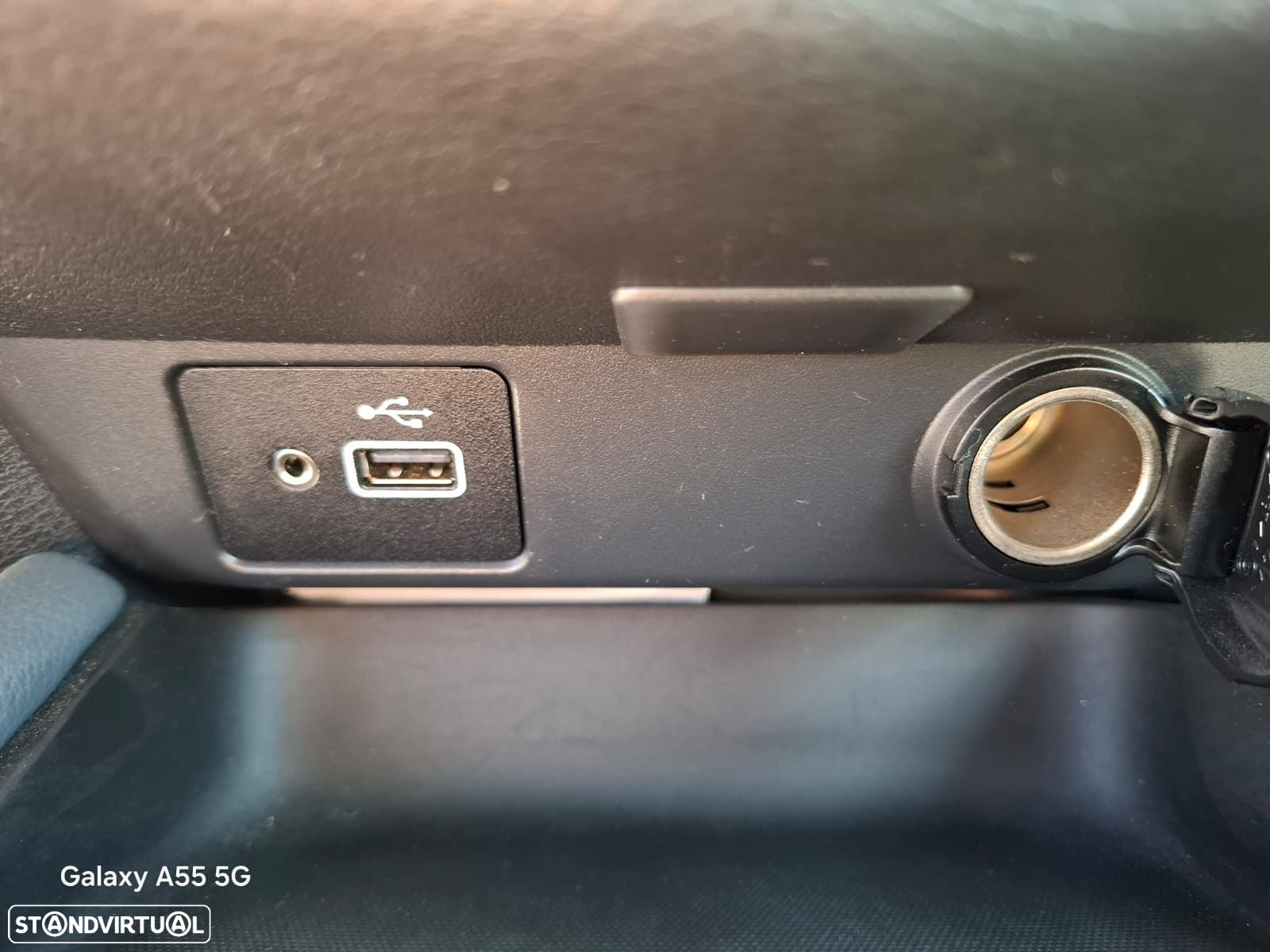 Nissan Juke 1.0 DIG-T N-Connecta - 37