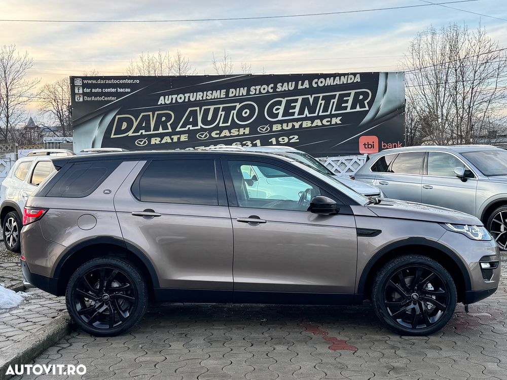 Land Rover Discovery Sport - 8