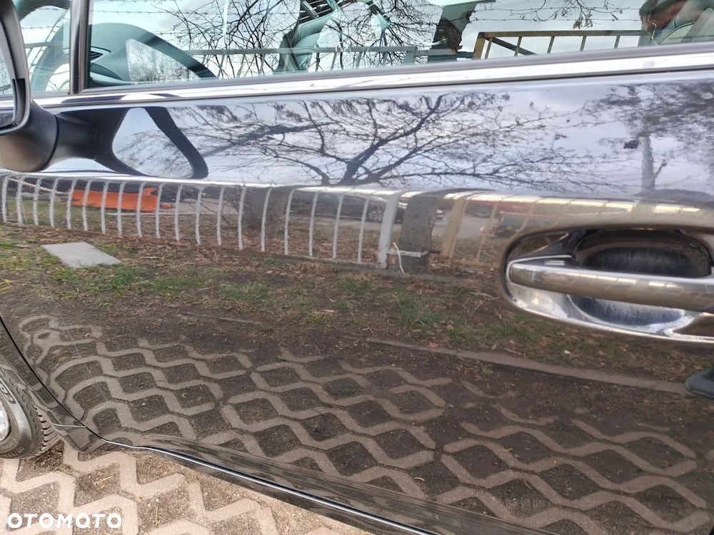 Toyota Avensis 1.8 Premium - 24