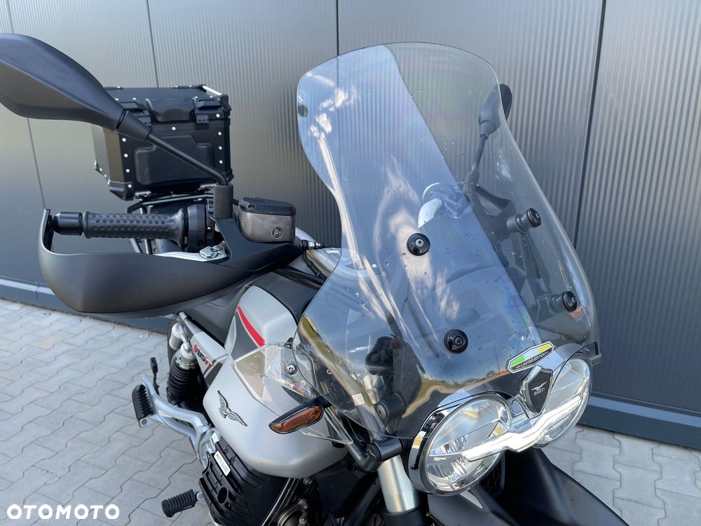 Moto Guzzi V85 - 26