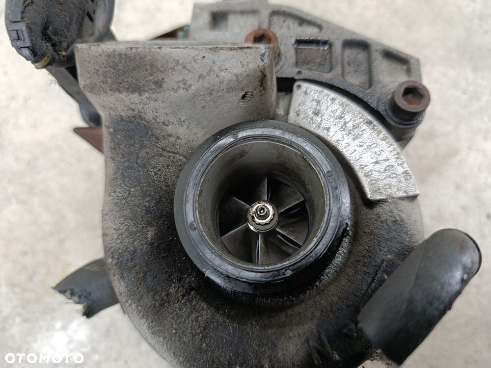 TURBINA BMW 3 E91 7795496  49135-05760 2.0 D 318d - 1