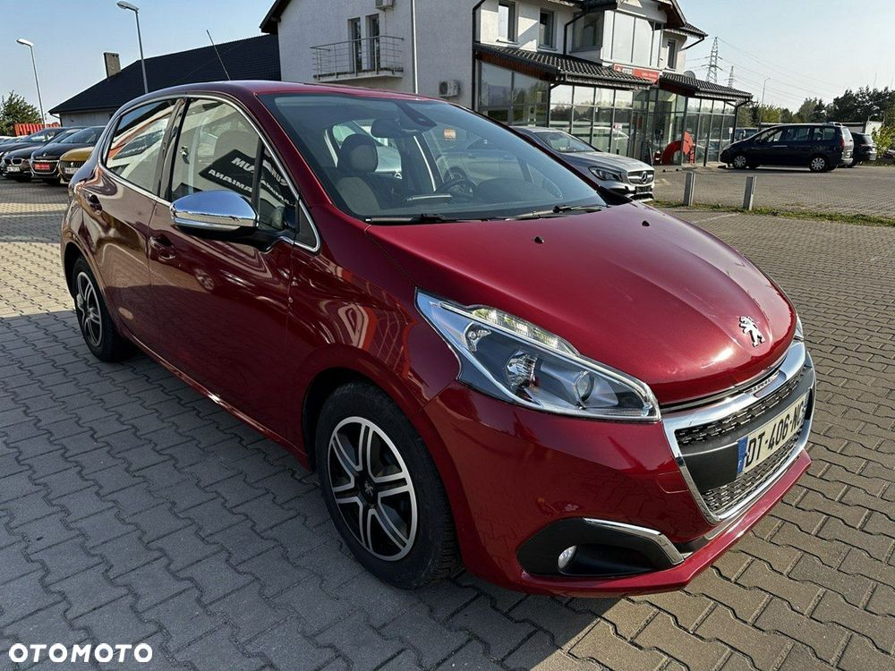 Peugeot 208 1.2 VTi Allure - 5
