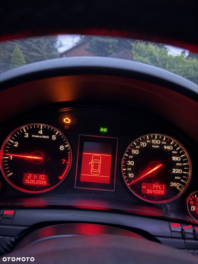 Audi A4 Avant - 8