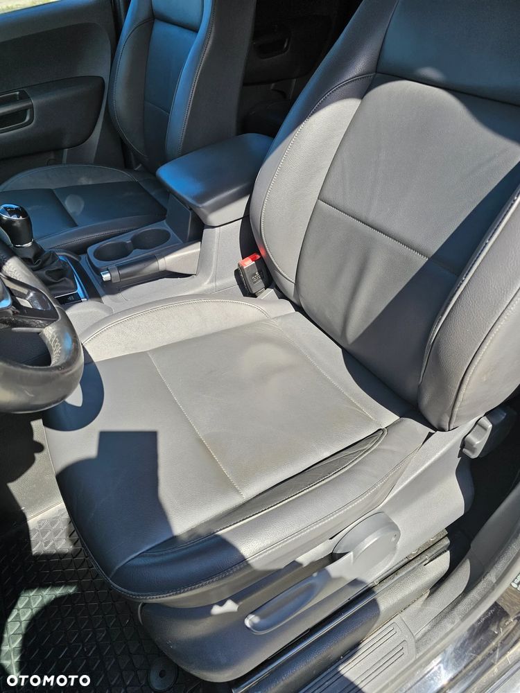 Volkswagen Amarok Double Cab 2.0 BiTDi 4MOTION Highline - 22