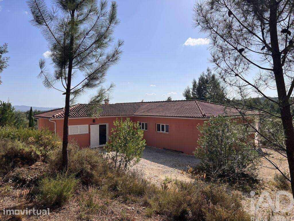 Casa / Villa T3 em Pedrógão Grande de 192 m2 - Grande imagem: 4/29