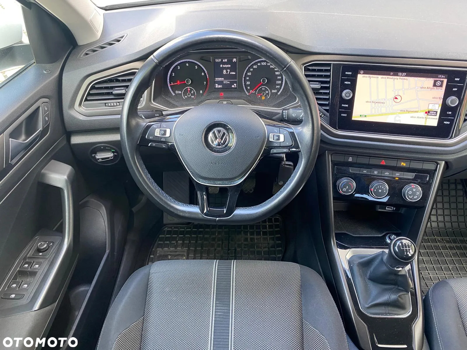Volkswagen T-Roc 1.0 TSI Special Edition - 27