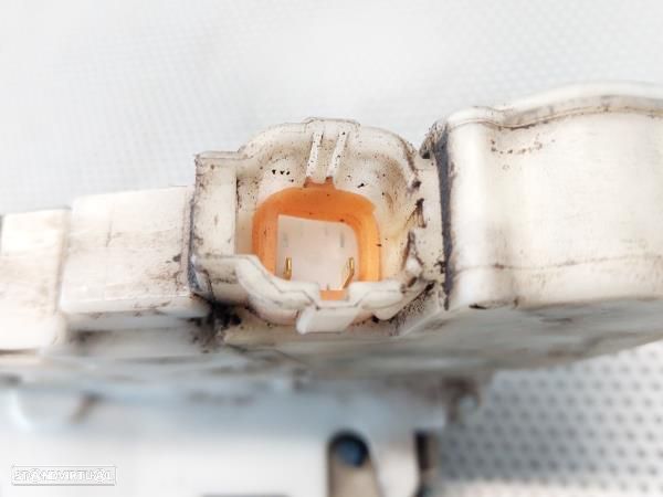 Fecho Porta Tras Dto Nissan Navara Camião De Plataforma/Chassis (D22) - 3