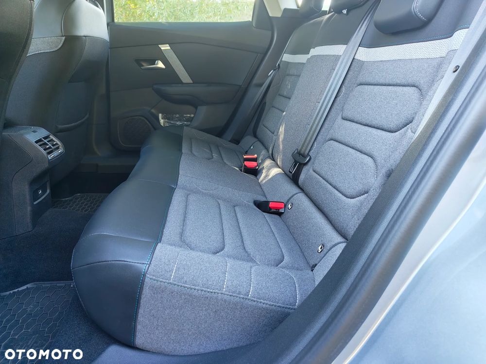 Citroën C4 1.2 PureTech Feel Pack S&S - 6