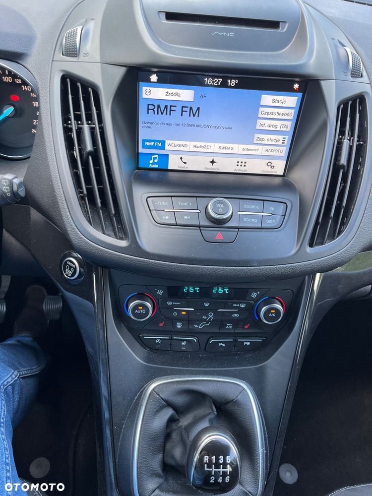 Ford Kuga - 10