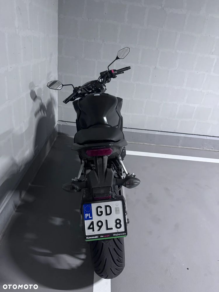 Honda CB - 4