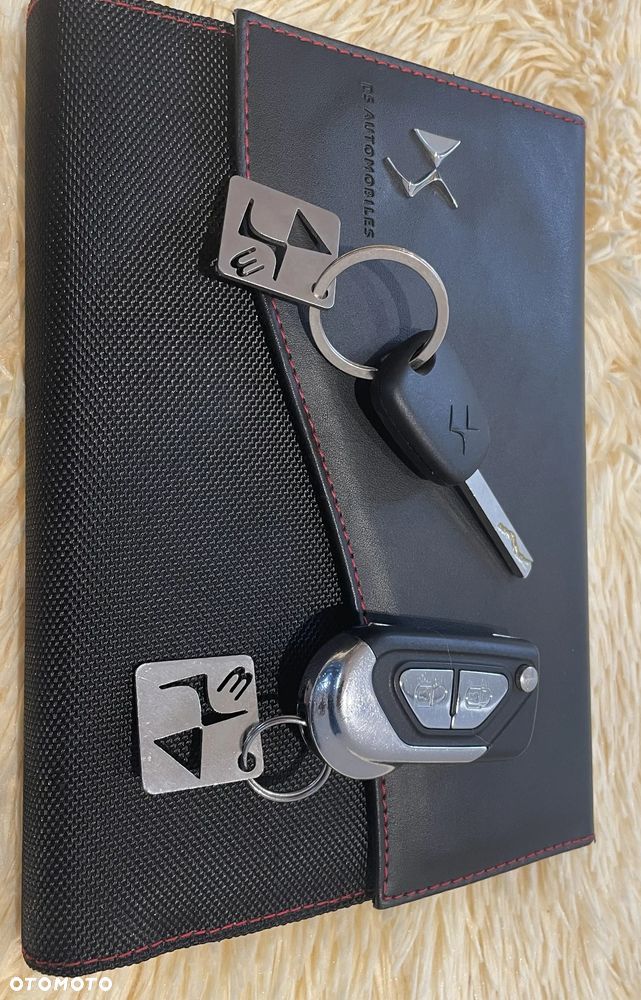DS Automobiles DS 3 - 12