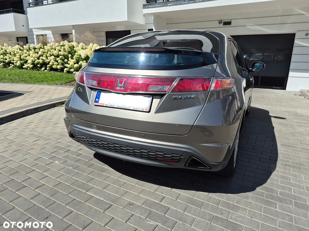 Honda Civic 1.8 Sport - 6
