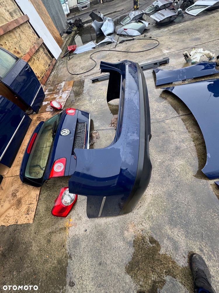 Vw Volkswagen Passat b6 La5e kod lakieru drzwi przednie tylne prawe lewe przód tył klapa tył tylnia klapa bagażnika lampy tył tylnie zderzak tył pdc błotnik prawy lewy zbiorniczek spryskiwaczy webasto 00018031232 / 9013859c pas przedni diesel grill lampy przód przednie maska próg zderzak przedni belka niebieski granatowy - 13