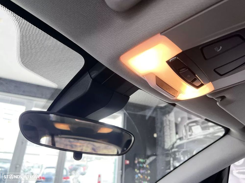 BMW 214 Active Tourer d Advantage - 18