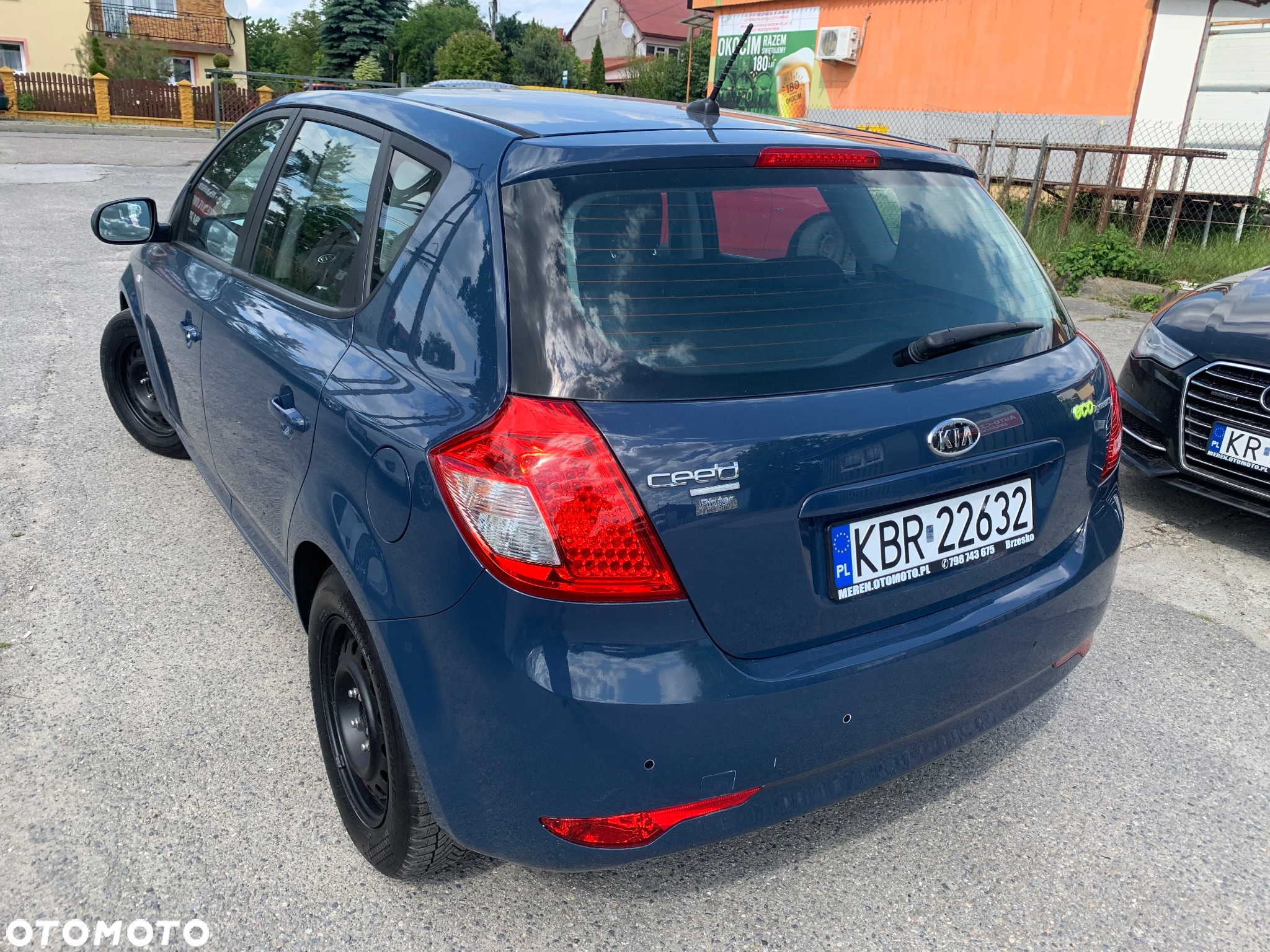 Kia Ceed 1.4 CVVT Dream-Team Edition - 11