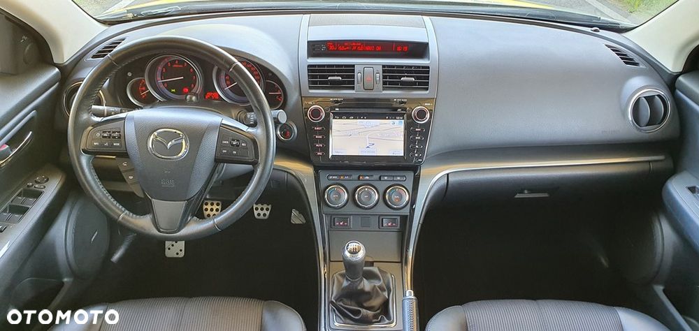Mazda 6 2.0 Exclusive + - 9