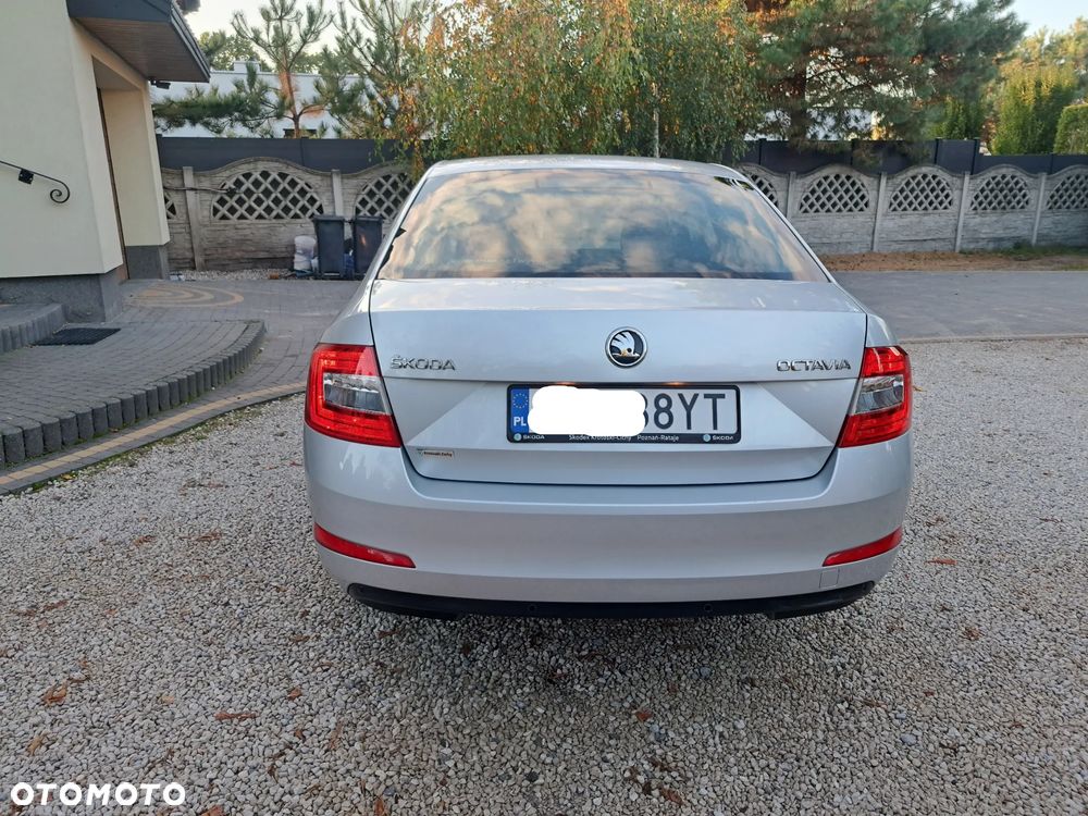 Skoda Octavia 1.6 TDI Active - 11