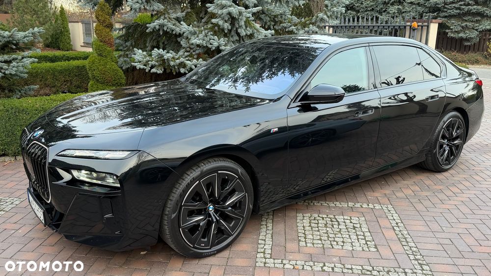 BMW Seria 7 - 17