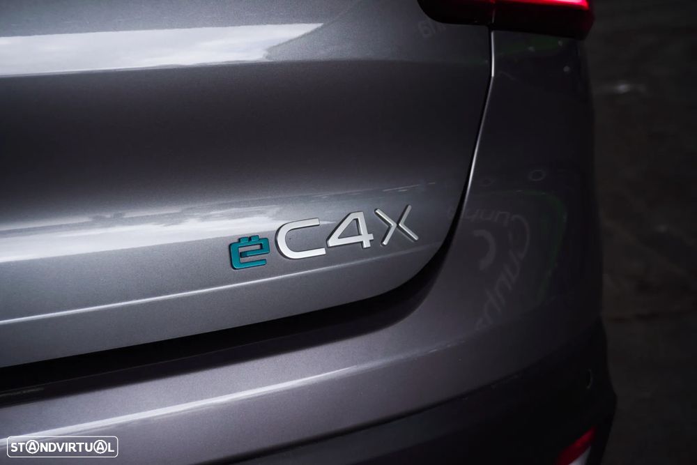 Citroën e-C4 X PLUS - 10
