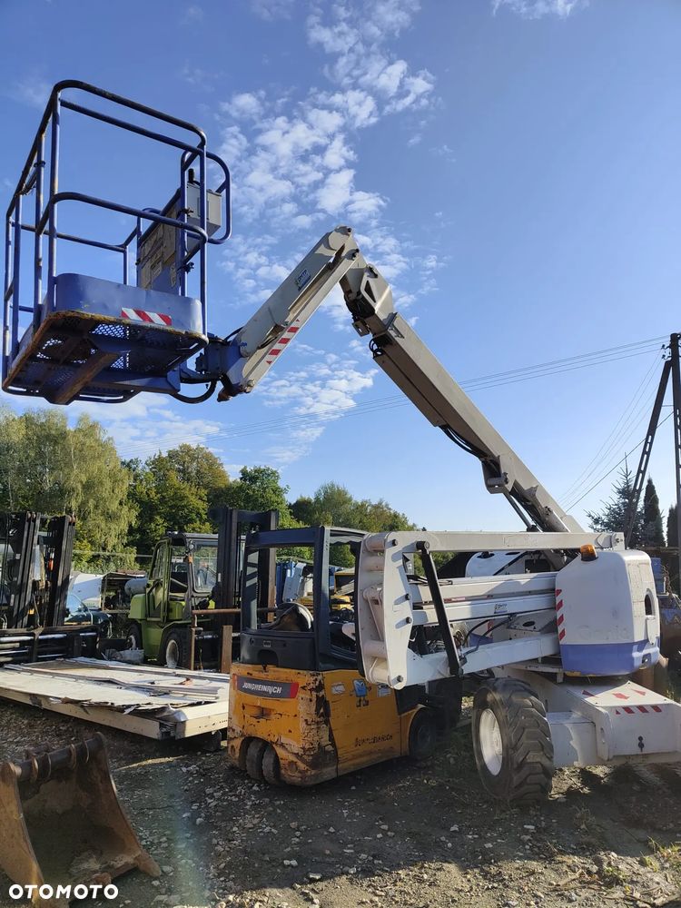 Genie Podnośnik koszowy przegubowy GENIE Z-45/25J 4x4 Wysokość 16 M - 3
