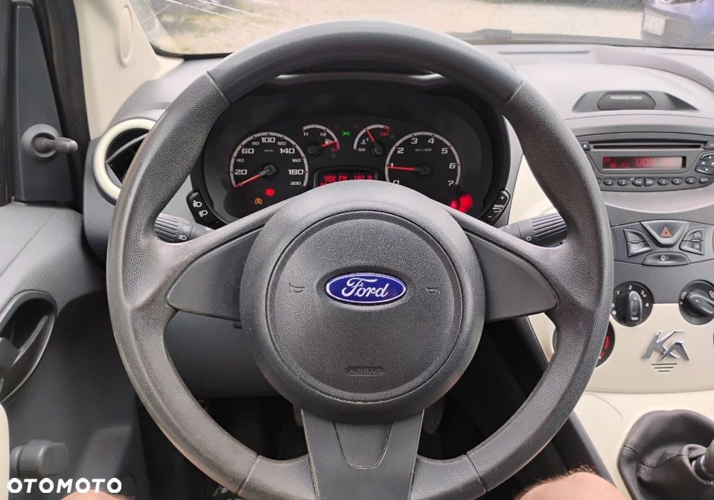 Ford KA - 12