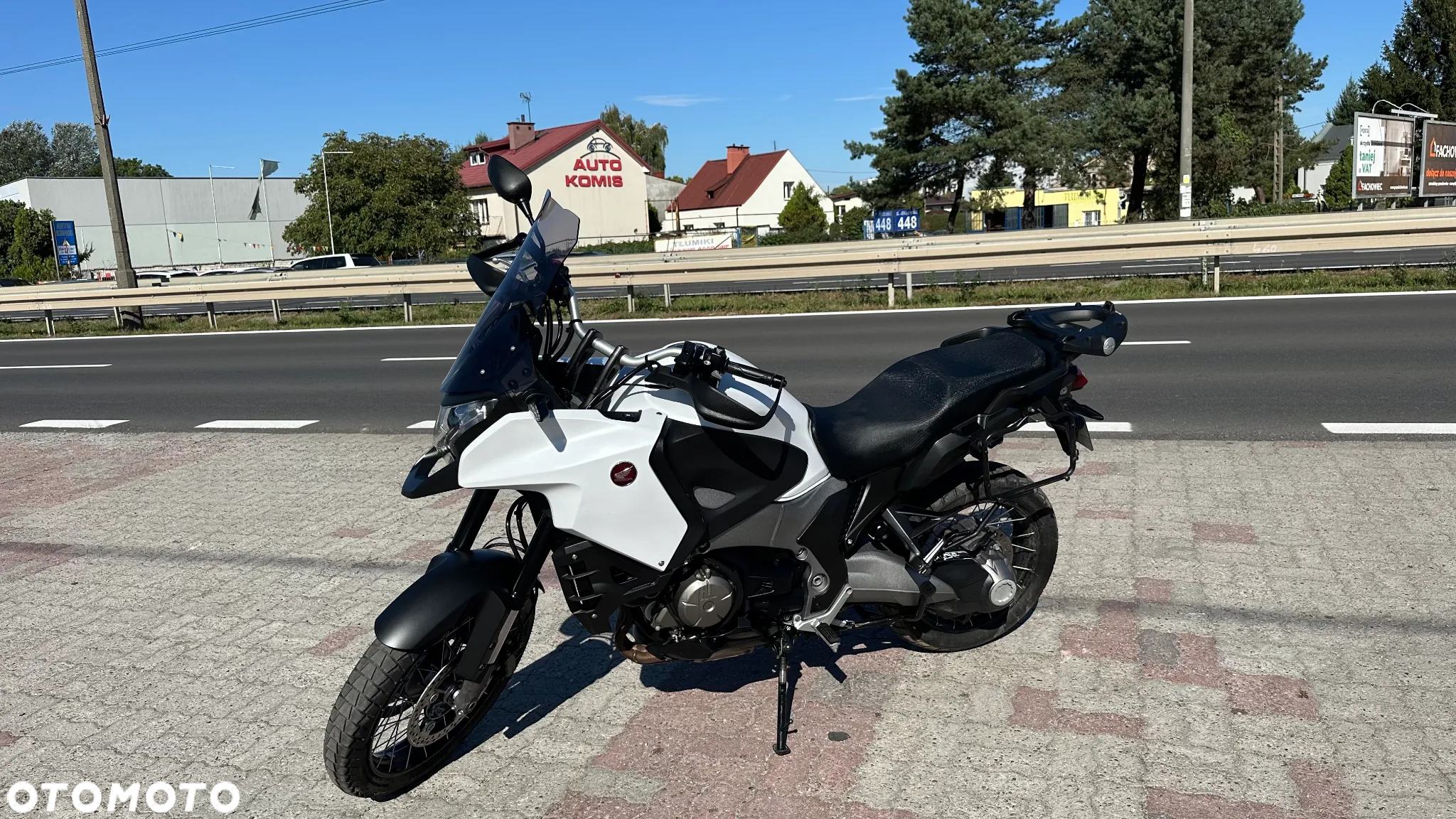 Honda VFR - 4