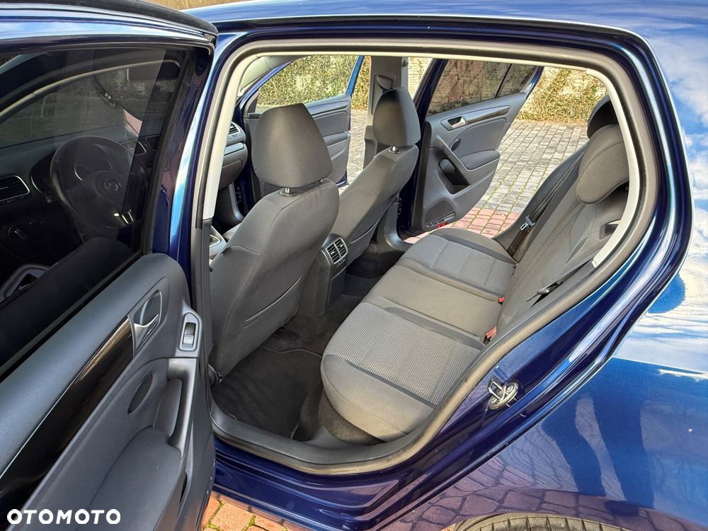 Volkswagen Golf 1.6 Comfortline - 19