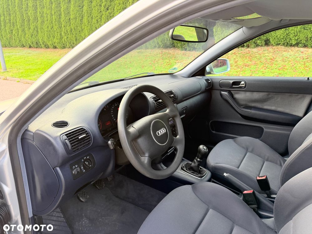 Audi A3 Sportback - 14