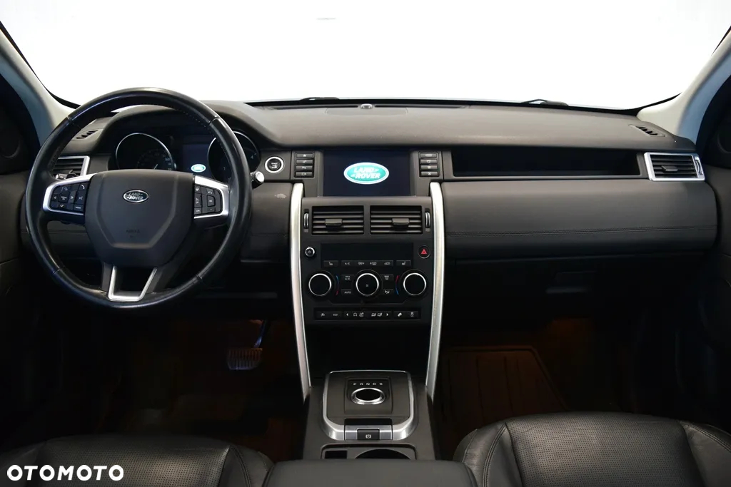 Land Rover Discovery Sport 2.0 D150 HSE - 36