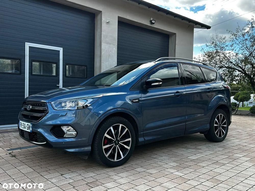 Ford Kuga 1.5 EcoBoost 2x4 ST-Line - 2
