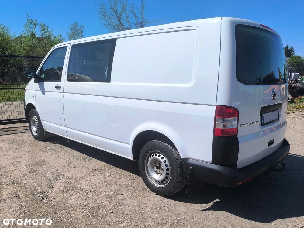 Volkswagen Transporter - 8