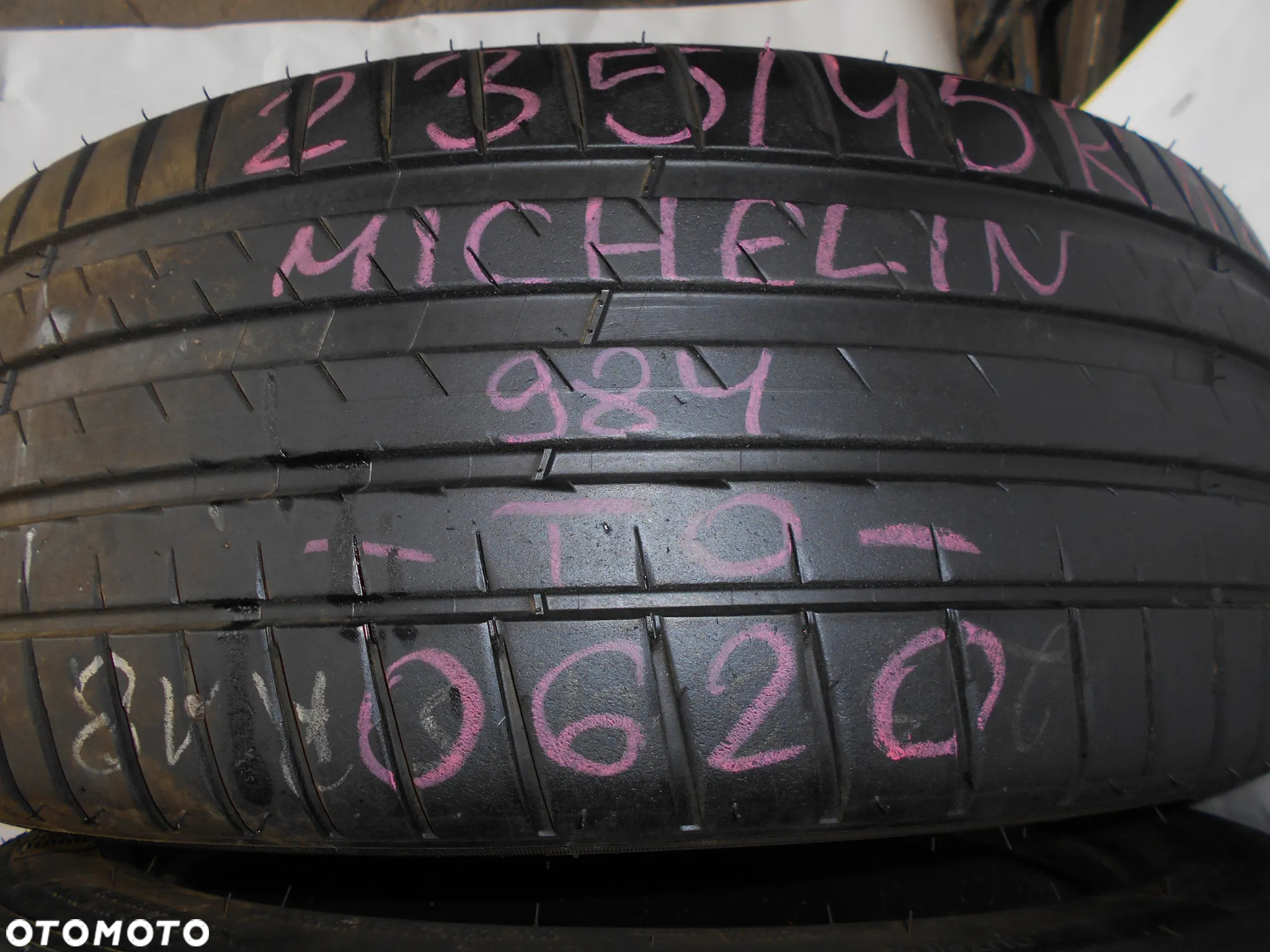 OPONY 235/45R18 MICHELIN PILOT SPORT 4 TO DOT 0620 7MM - 2