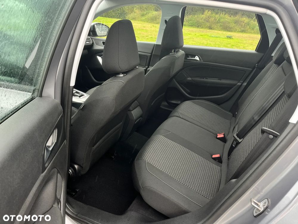 Peugeot 308 - 14