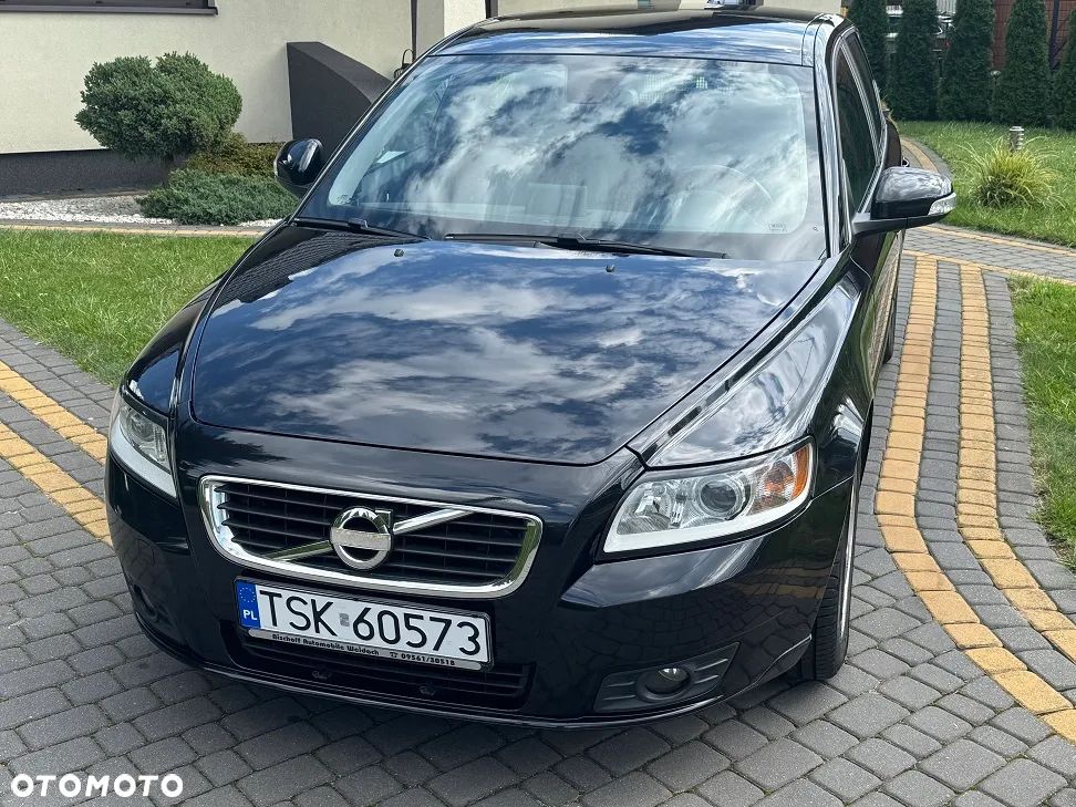 Volvo V50 DPF D2 Momentum - 1