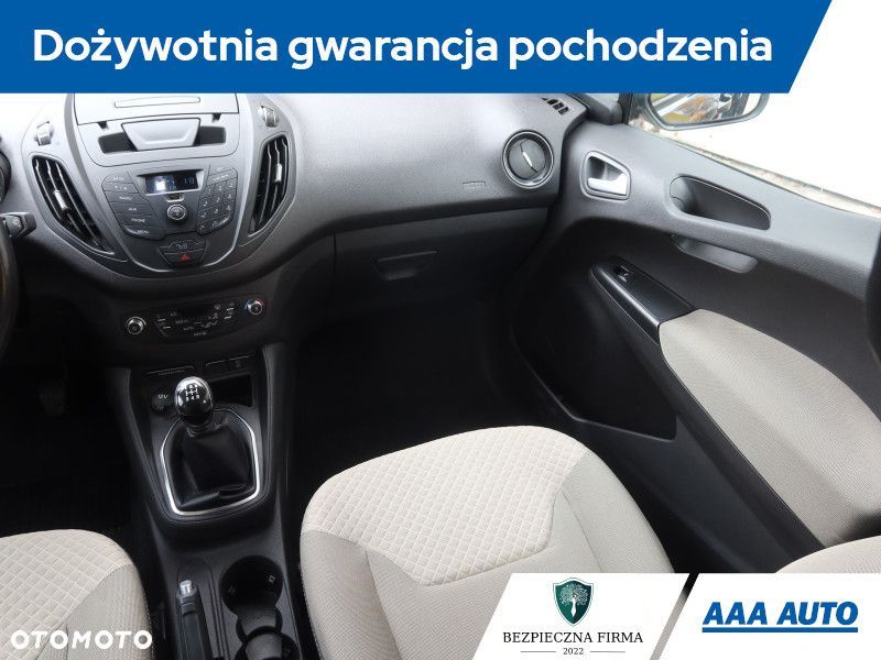 Ford Tourneo Courier - 10