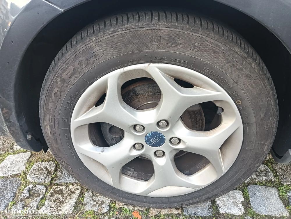 Ford C-Max 1.6 TDCi Titanium - 10