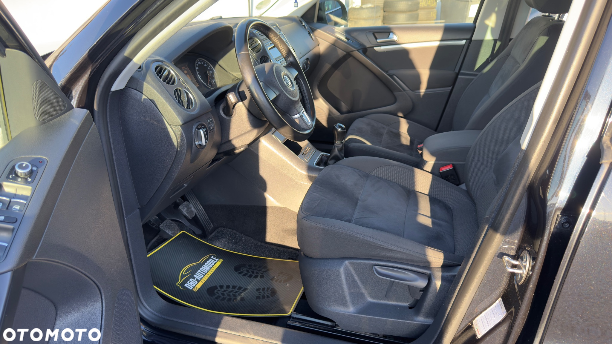 Volkswagen Tiguan 1.4 TSI BlueMotion Technology Sport & Style - 30
