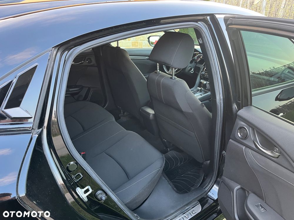 Honda Civic 1.0 T Comfort Sport Line - 24