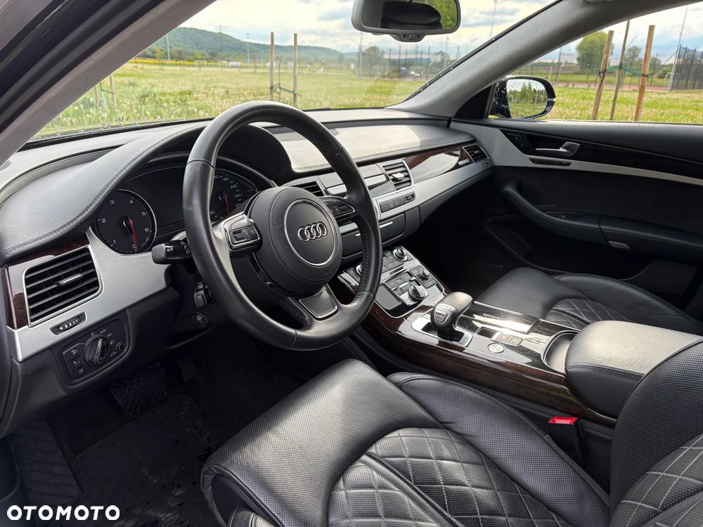 Audi A8 4.2 TDI DPF quattro tiptronic - 26