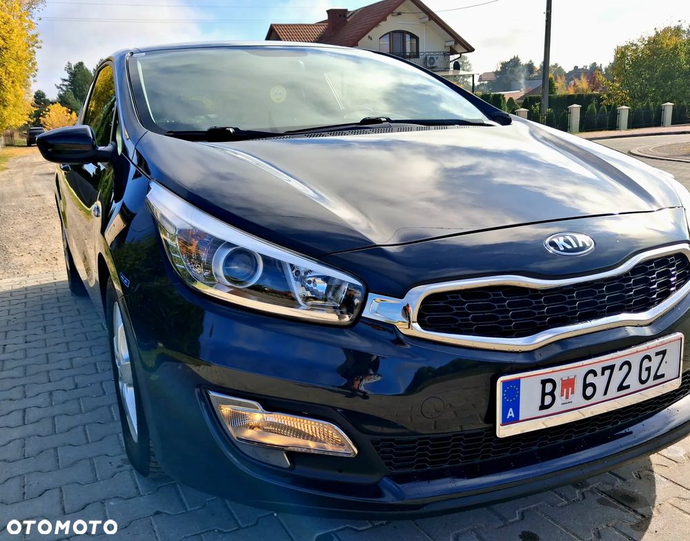 Kia ProCeed - 8