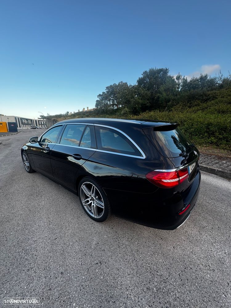 Mercedes-Benz E 220 d AMG Line - 4